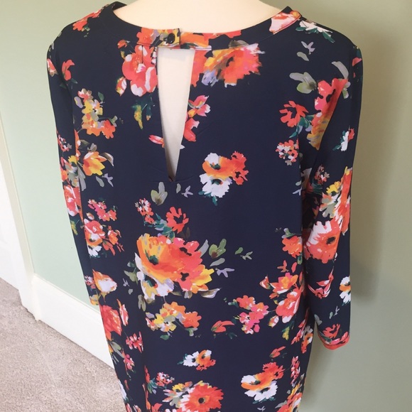 Indication by ECI Flowered Dress - Picture 3 of 6